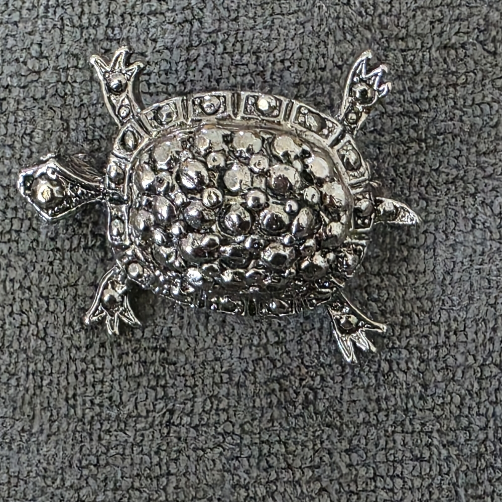 Silver Turtle Brooch